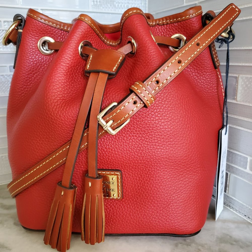 NEW Dooney & Bourke Kendall Crossbody RED Pebble Grain